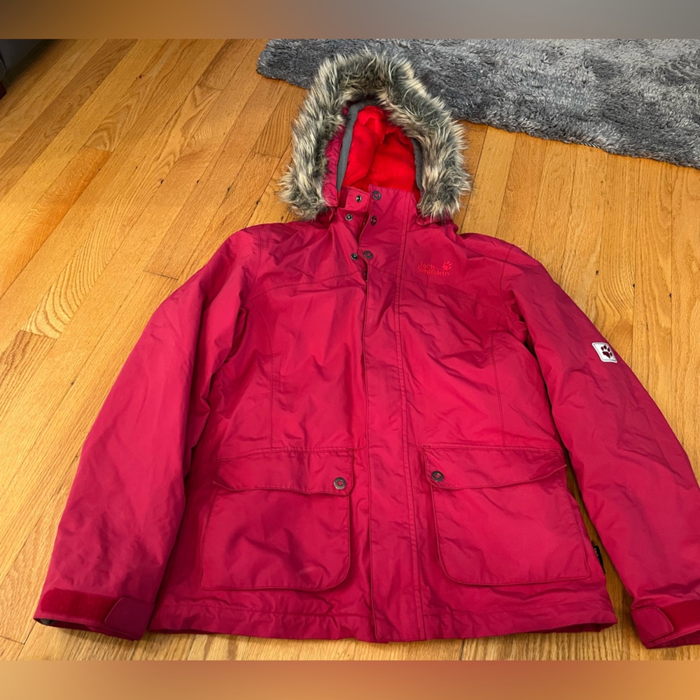 - Jack wolfskin winter Jacket